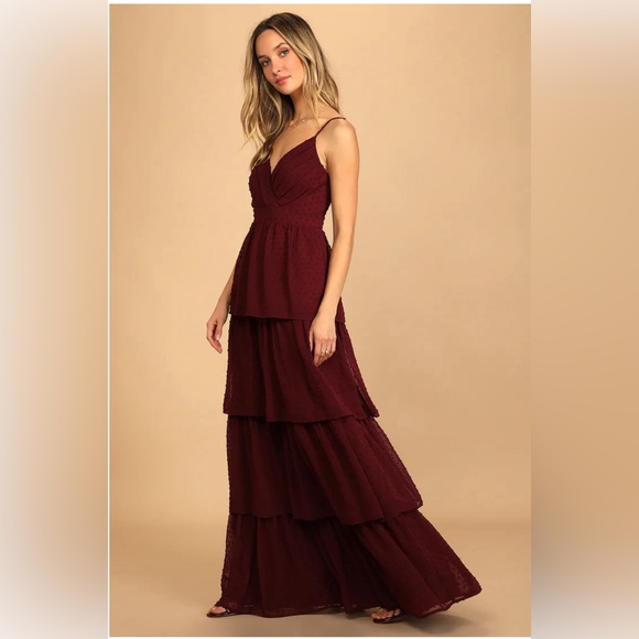 Lulu’s Love Stays True Burgundy Swiss‎ Dot Tiered Maxi Dress Size Small - Picture 1 of 7